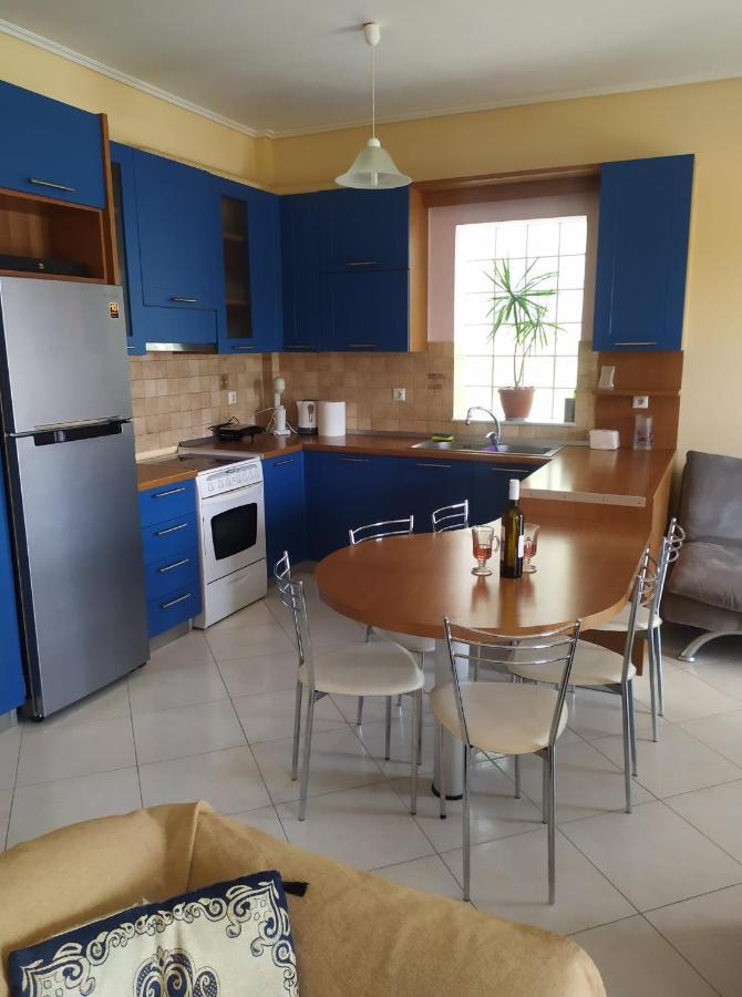 Evi'S Apartment Лефкада Экстерьер фото